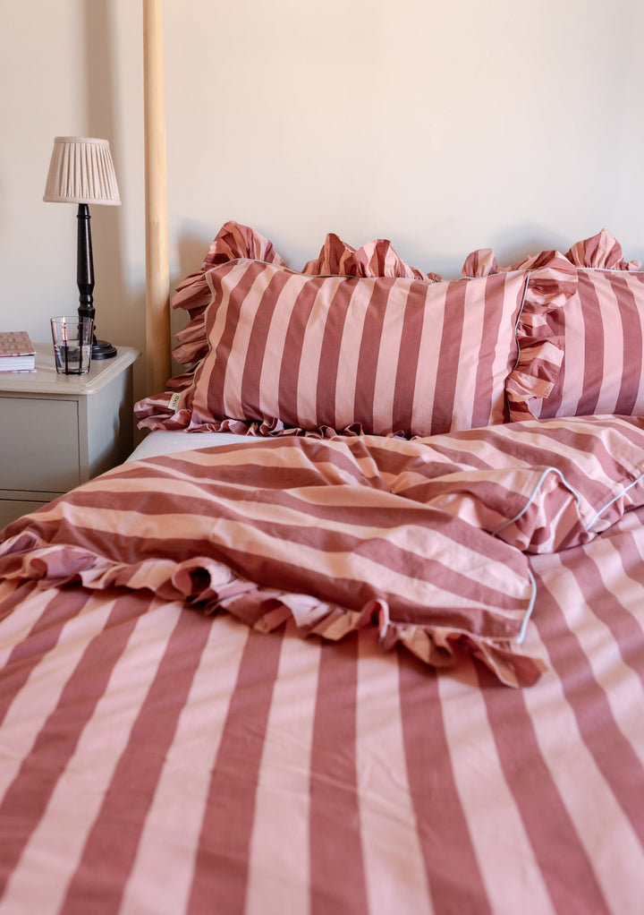 Sample Sale Cotton Duvet Cover in Pink & Red Stripe