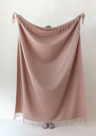Lambswool Blanket in Blush