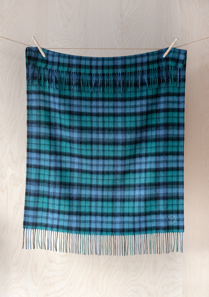 Couverture pour bébé en laine d'agneau en tartan ancien Campbell of Argyll