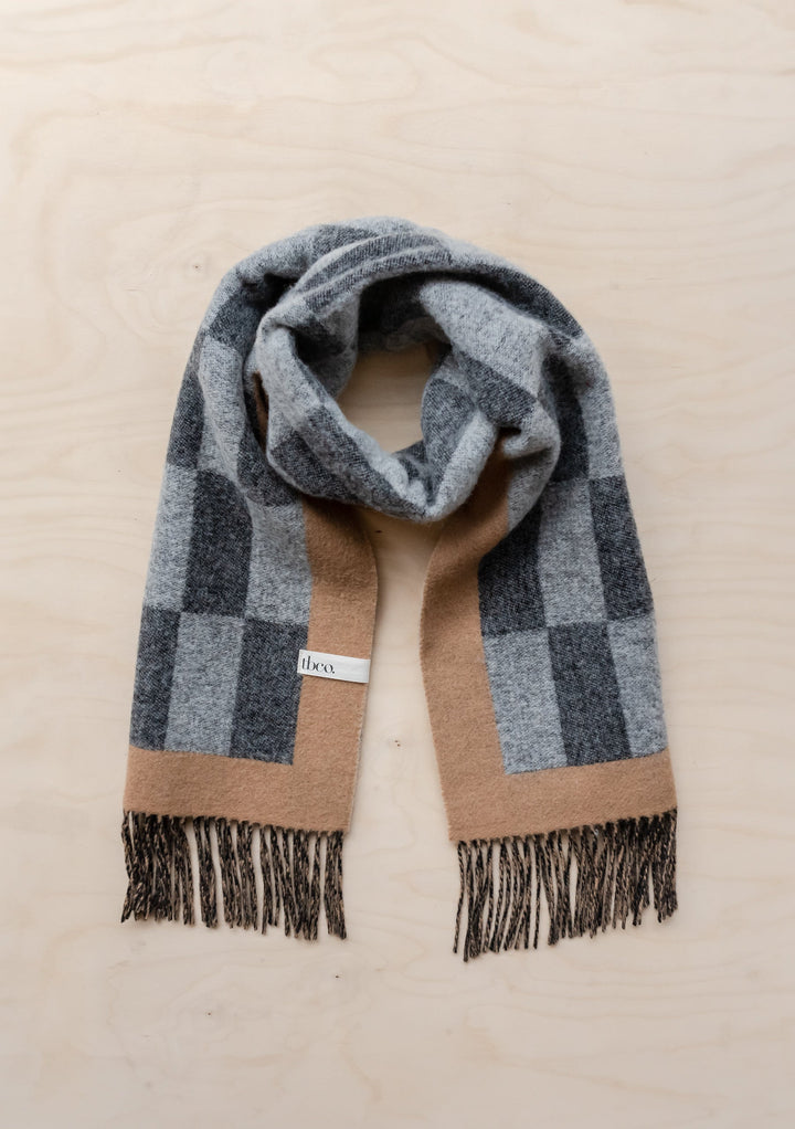 Lambswool Oversized Scarf in Checkerboard Jacquard