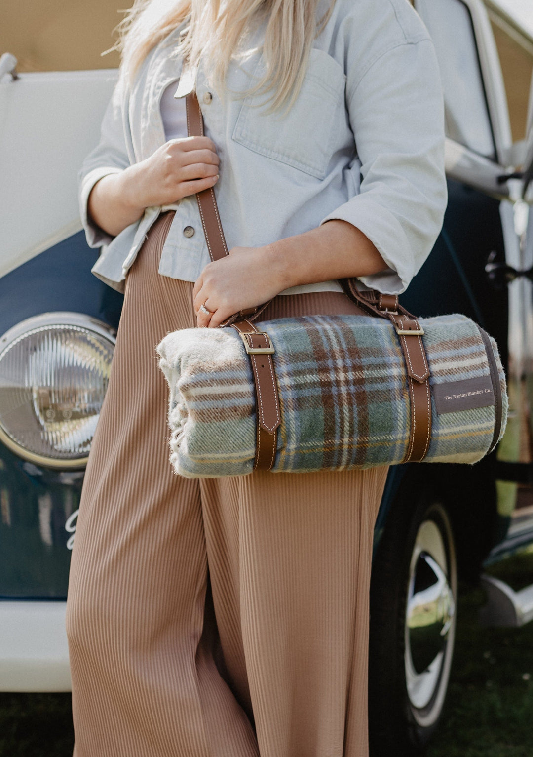 Leather Picnic Carrier – TBCo