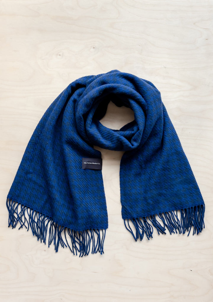 Lambswool Blanket Scarf in Cobalt Houndstooth