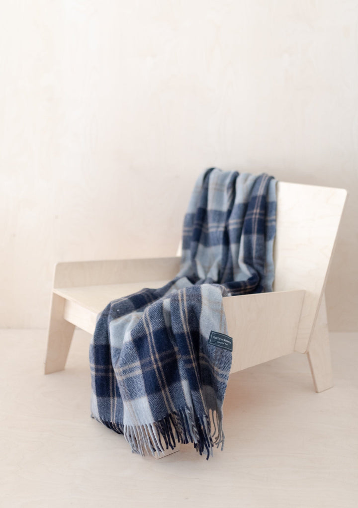 Recycled Wool Small Blanket in Bannockbane Silver Tartan