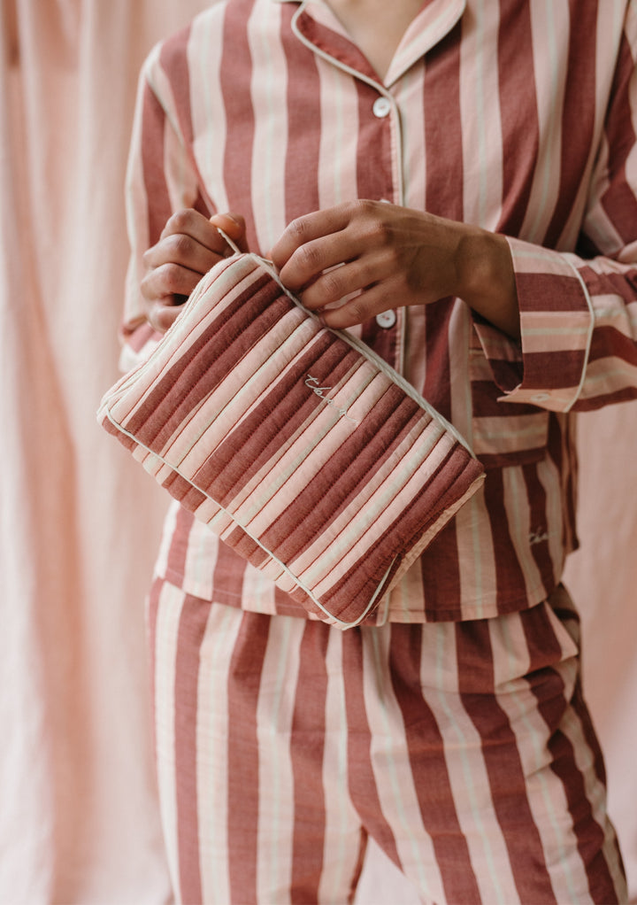 Trousse de toilette en coton à rayures rouges